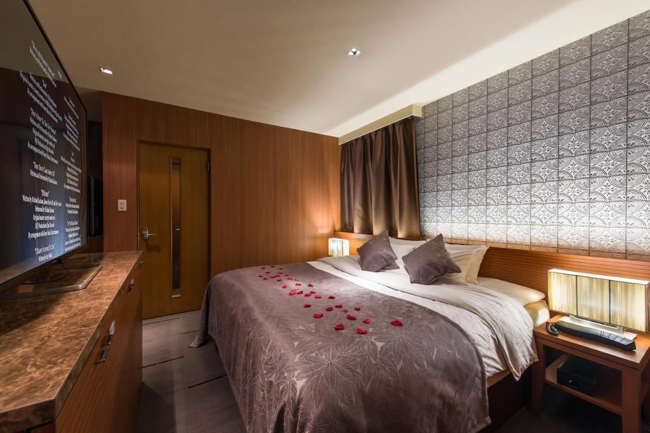 סאיטאמה Hotel Lotus Iwatsuki (Adults Only) מראה חיצוני תמונה