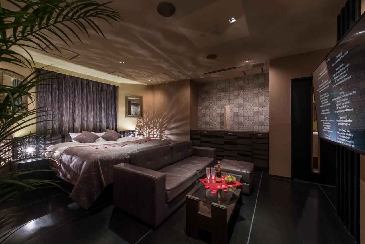 סאיטאמה Hotel Lotus Iwatsuki (Adults Only) מראה חיצוני תמונה