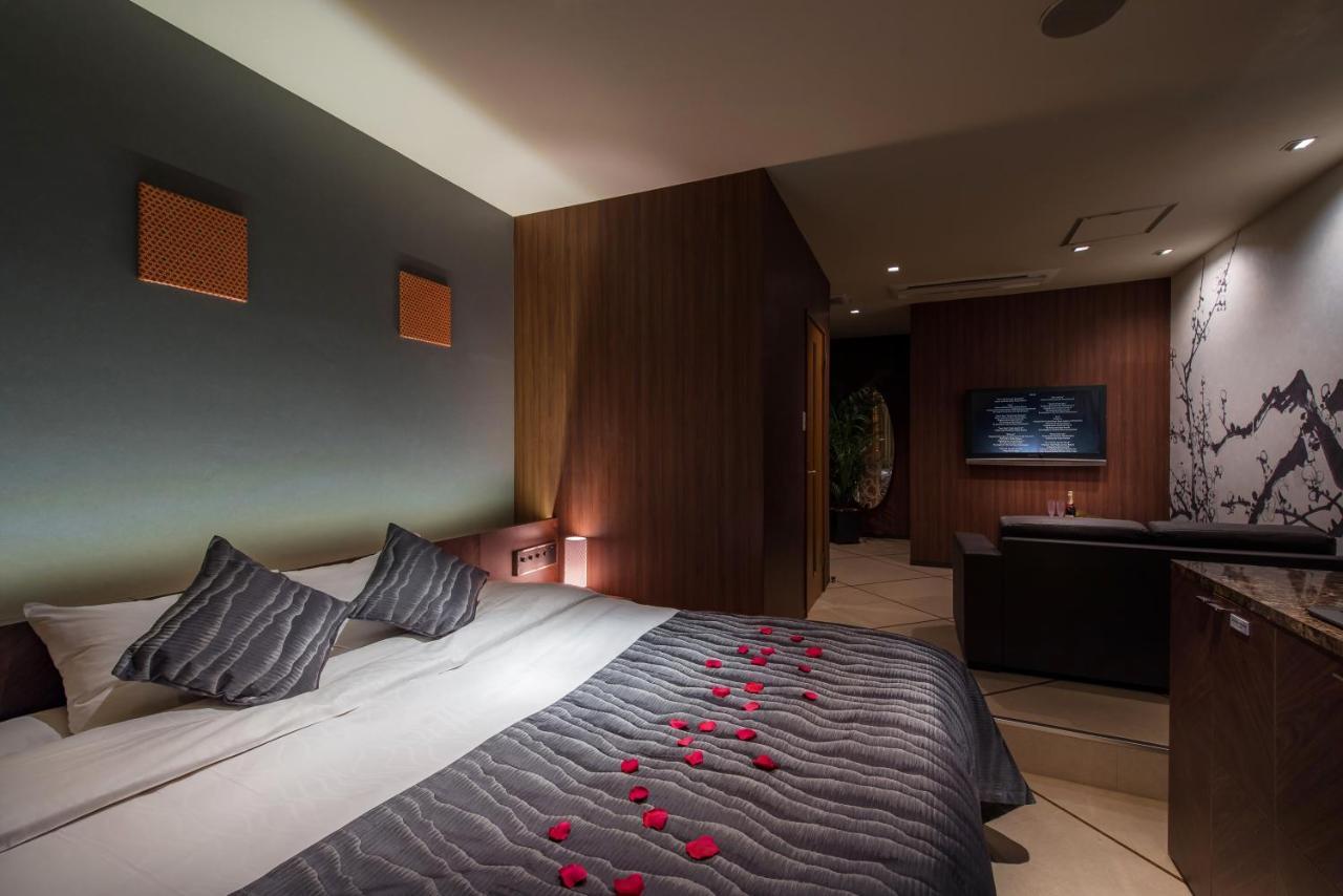 סאיטאמה Hotel Lotus Iwatsuki (Adults Only) מראה חיצוני תמונה